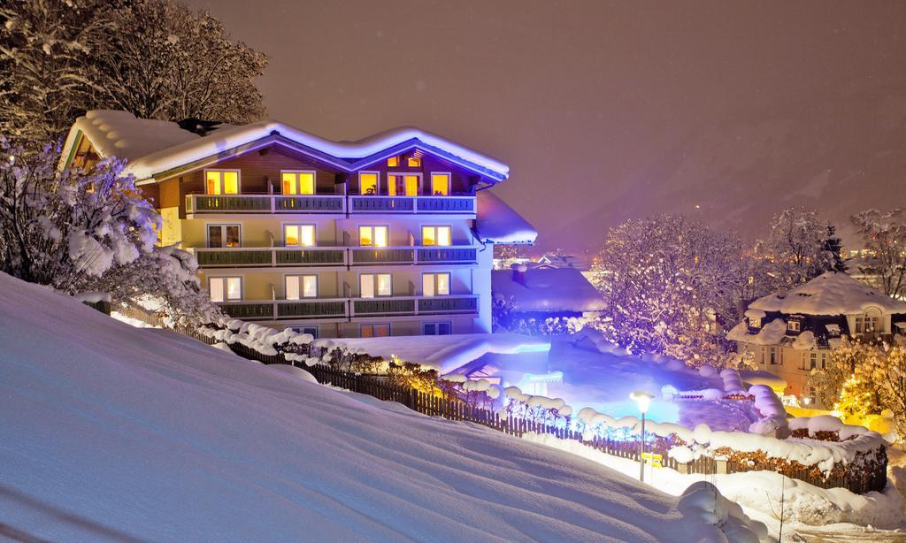 Hotel Berner ツェル アム ゼー エクステリア 写真